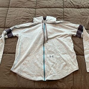 Under Armour Zipup Hoodie in Women’s Medium